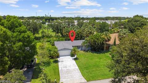 1583 Sunkist Way, Fort Myers FL - photo 15 of 22