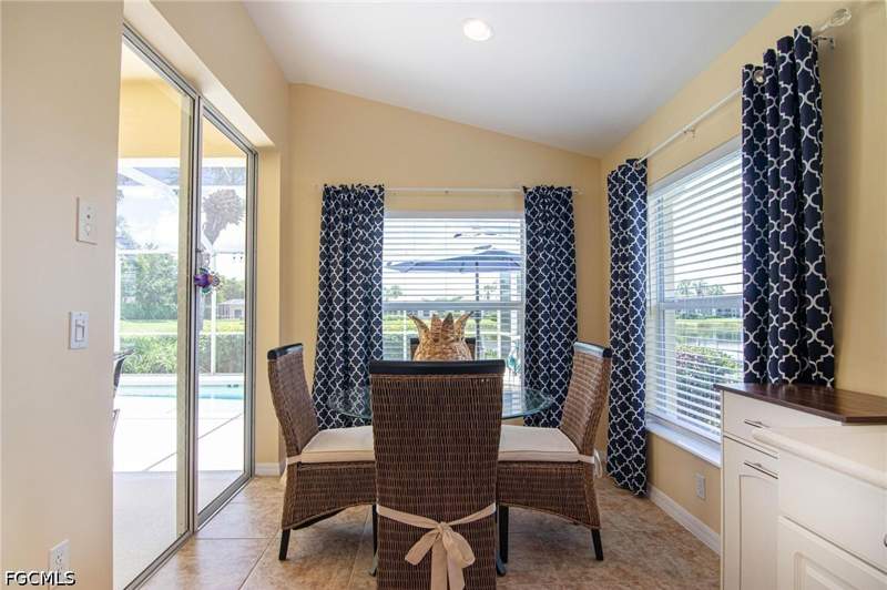 3 bedroom SingleFamilyResidence at 2436 Woodbourne Pl, Sandoval, Cape Coral — photo 4