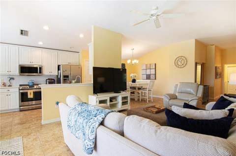 2436 Woodbourne Pl, Cape Coral FL - photo 8 of 42