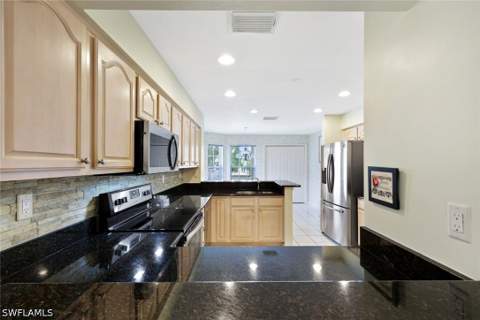 242 Via Perignon 9-3, Naples FL - photo 13 of 46