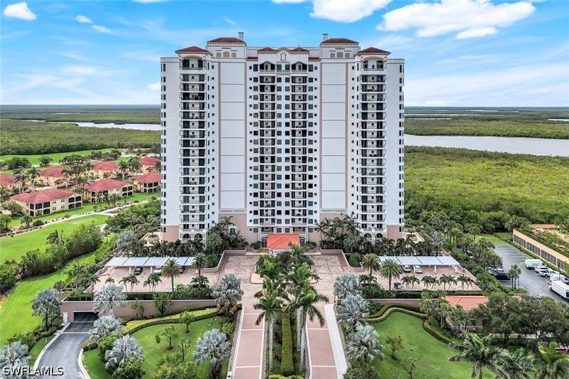 3 bedroom Condominium at 1060 Borghese Ln 1404, Aversana, Naples — photo 3