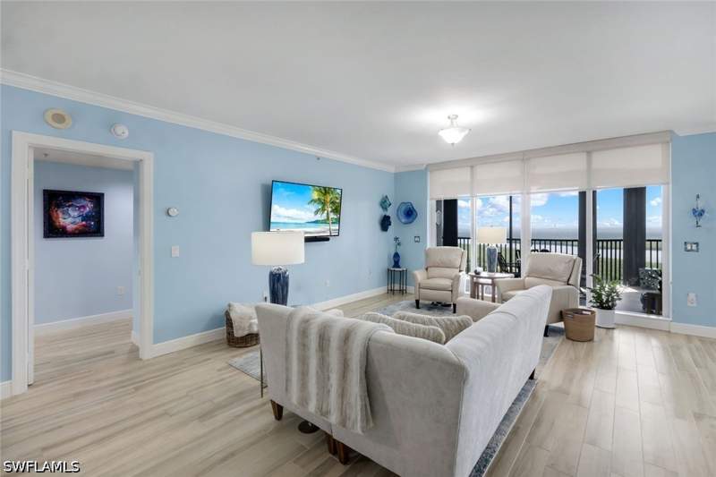 3 bedroom Condominium at 1060 Borghese Ln 1404, Aversana, Naples — photo 4