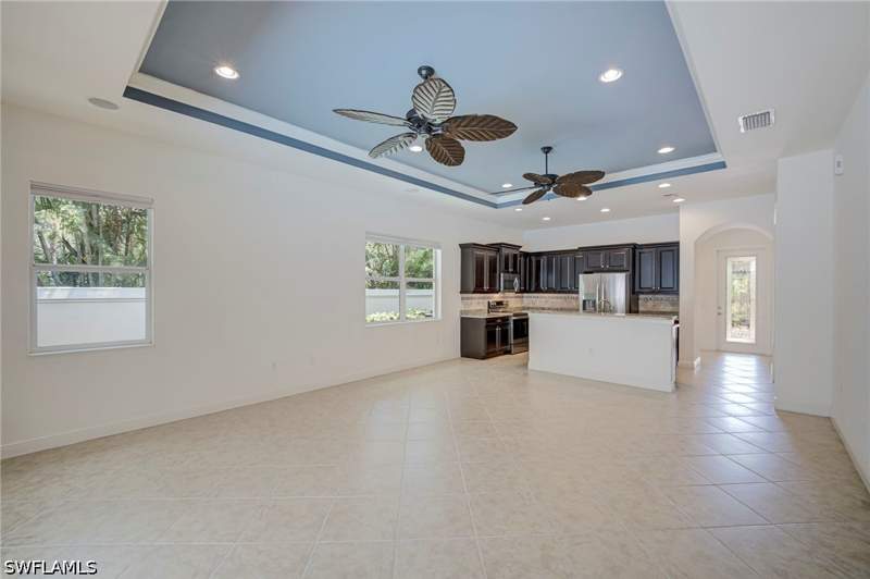 3 bedroom SingleFamilyResidence at 13631 Manchester Way, Manchester Square, Naples — photo 4