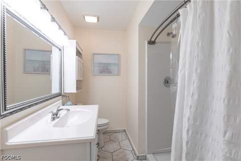 6775 Lake McGregor Cir, Fort Myers FL - photo 17 of 32