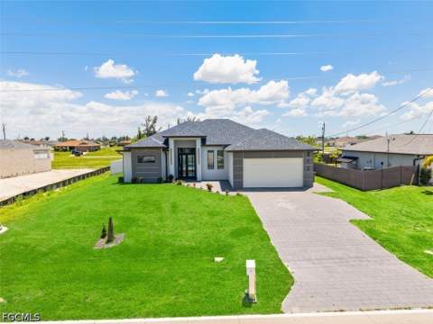 212 Kismet Pkwy W, Cape Coral FL - photo 10 of 50