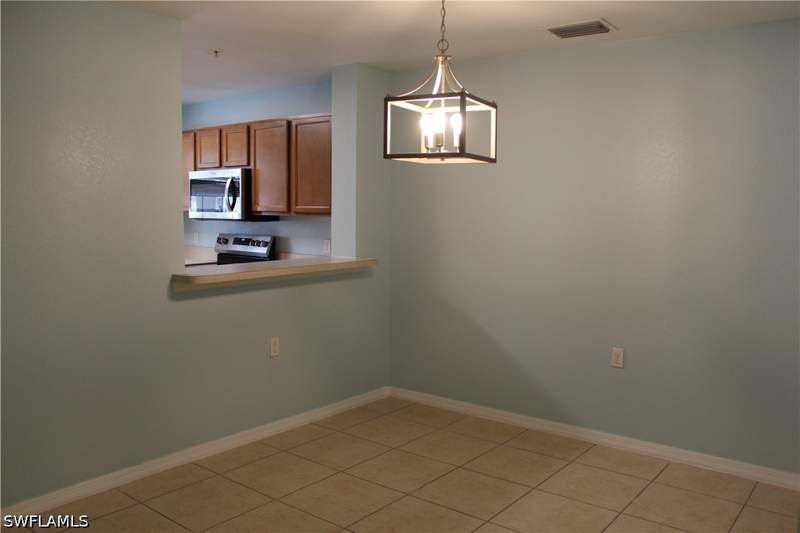 2 bedroom Townhouse at 9076 Gervais Cir 403, The Vistas, Naples — photo 5