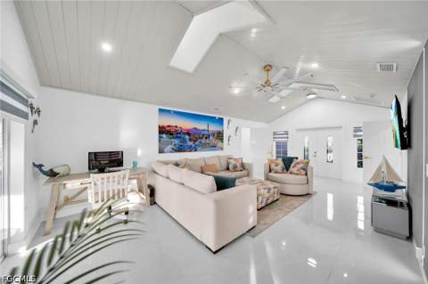 261 Egret St, Fort Myers Beach FL - photo 24 of 49
