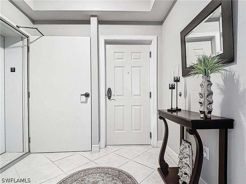 2 bedroom Condominium at 2745 1st St 1106, St. Tropez, Fort Myers — photo 3