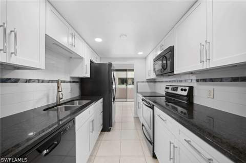 4807 Sunset Ct 405, Cape Coral FL - photo 7 of 22