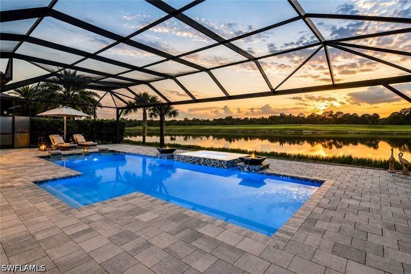 4 bedroom SingleFamilyResidence at 9577 Everglades Dr, Greyhawk At Golf Club Of The Everglades, Naples — photo 4