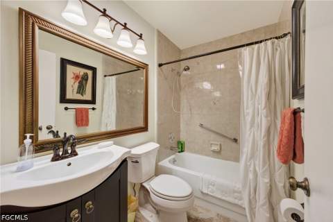 4721 Lakeside Club Blvd 2, Fort Myers FL - photo 15 of 32