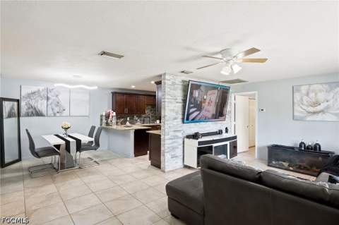 209 Felix Ave N, Lehigh Acres FL - photo 9 of 24