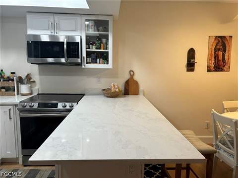 17452 Woodland Trce A, Fort Myers FL - photo 6 of 31