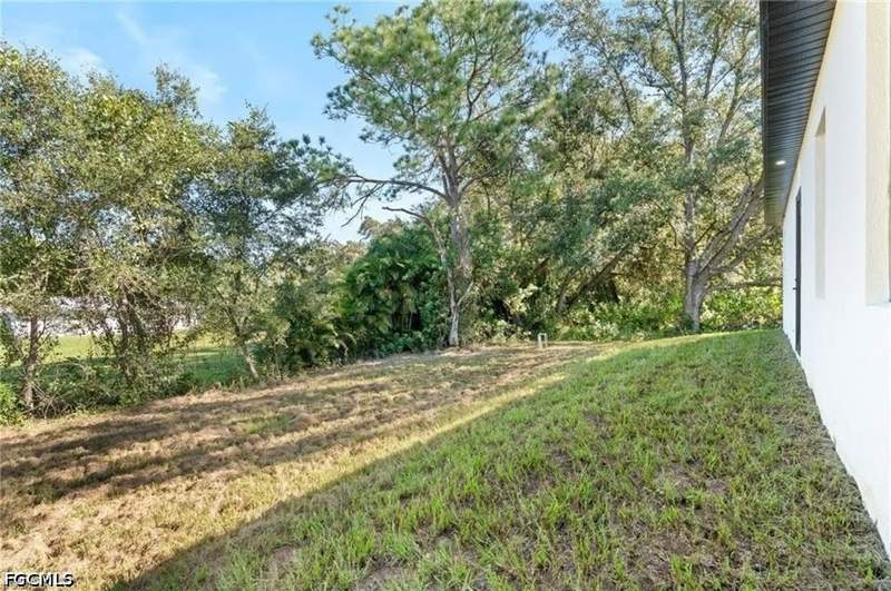 3 bedroom SingleFamilyResidence at 3501 E 10th St, Lehigh Acres, Lehigh Acres — photo 3