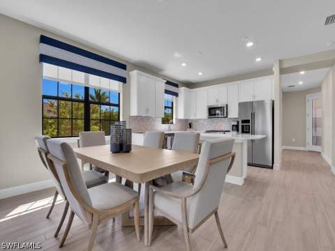 11694 Canal Grande Dr, Fort Myers FL - photo 10 of 36