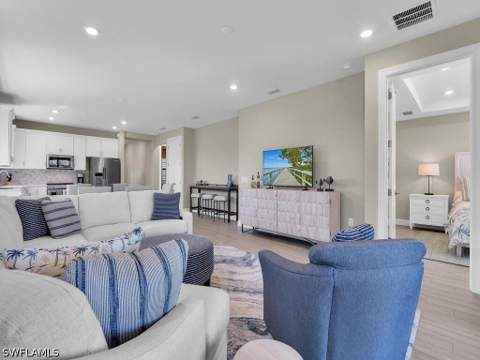 11694 Canal Grande Dr, Fort Myers FL - photo 22 of 36