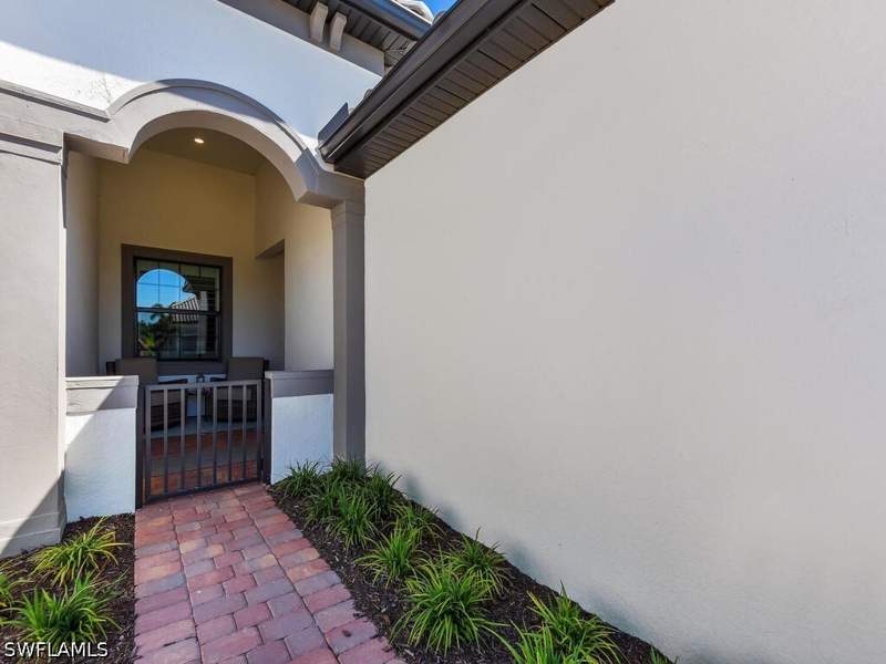 2 bedroom Attached at 11694 Canal Grande Dr, Esplanade Lake Club, Fort Myers — photo 4