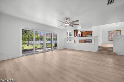 12960 Eagle Pointe Cir, Fort Myers FL - photo 12 of 20