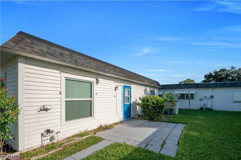 11 Hamlin Ct, Lehigh Acres FL - photo 20 of 33