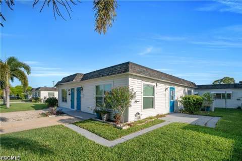 11 Hamlin Ct, Lehigh Acres FL - photo 21 of 33