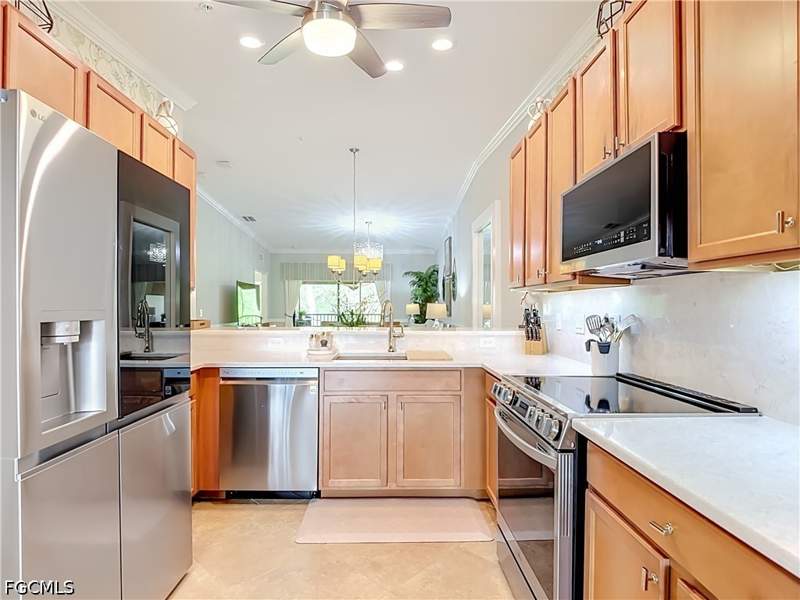 2 bedroom Condominium at 13771 Julias Way 222, Palmetto Cove, Fort Myers — photo 5