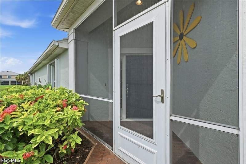 3 bedroom SingleFamilyResidence at 2447 Woodbourne Pl, Sandoval, Cape Coral — photo 4
