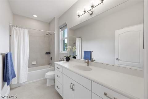 6966 Avalon Cir 908, Naples FL - photo 14 of 49
