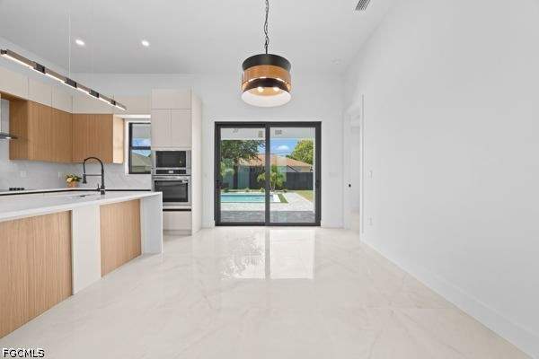3 bedroom SingleFamilyResidence at 306 NE 11th St, Cape Coral, Cape Coral — photo 3