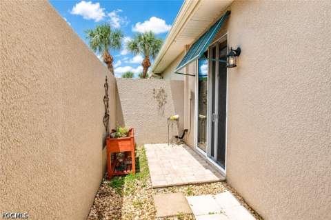 10619 Tirano Ct, Fort Myers FL - photo 13 of 50