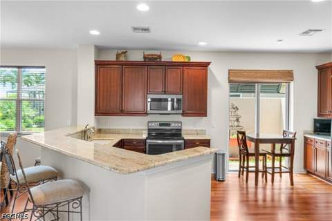 10619 Tirano Ct, Fort Myers FL - photo 7 of 50