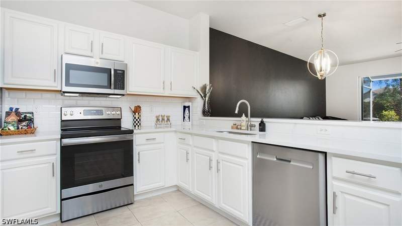3 bedroom Townhouse at 16242 Ravina Way 85, Verona Pointe, Naples — photo 4