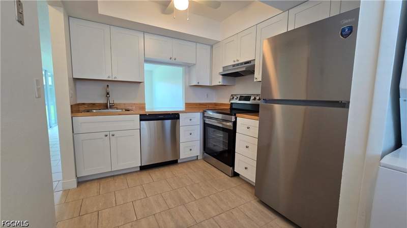 1 bedroom Condominium at 4624 SE 6th Ave 1G, Brian Court Condo, Cape Coral — photo 3