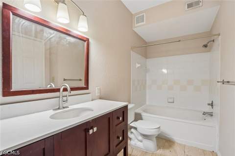 11571 Villa Grand Dr 617, Fort Myers FL - photo 21 of 25