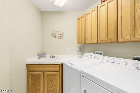 4141 Bay Beach Ln 442, Fort Myers Beach FL - photo 14 of 36