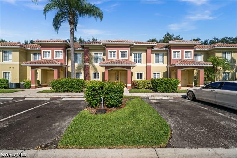 2 bedroom Condominium at 9430 Ivy Brook RUN 405, VILLAGE OF STONEYBROOK, Fort Myers — photo 3