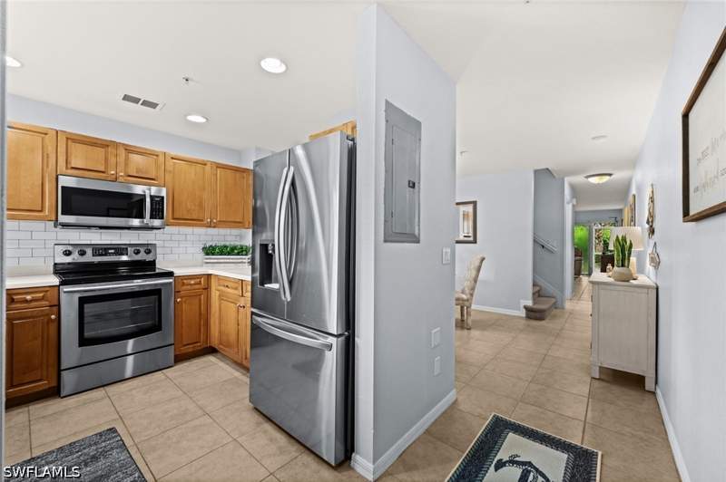 2 bedroom Condominium at 9430 Ivy Brook RUN 405, VILLAGE OF STONEYBROOK, Fort Myers — photo 4