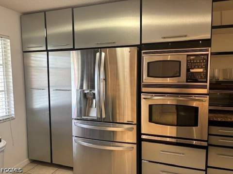 7779 Jewel Ln 202, Naples FL - photo 7 of 24