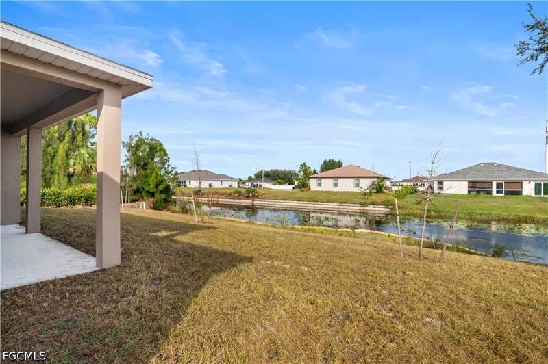 3 bedroom SingleFamilyResidence at 3901 NE 19th Ave, Cape Coral, Cape Coral — photo 2