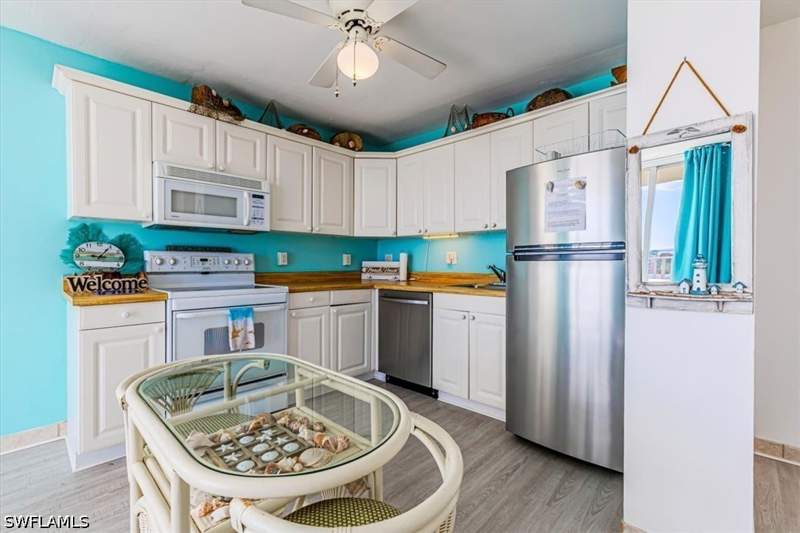 1 bedroom Condominium at 7330 Estero Blvd 1107, Estero Beach And Tennis Club, Fort Myers Beach — photo 3