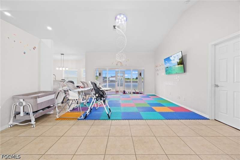 4 bedroom SingleFamilyResidence at 1834 NW 7th Pl, Cape Coral, Cape Coral — photo 5