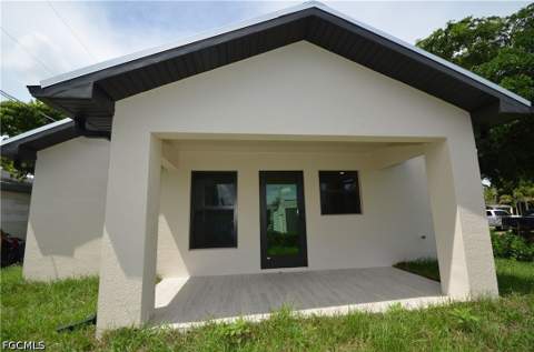 3304 Armstrong Ct NE, Fort Myers FL - photo 19 of 21