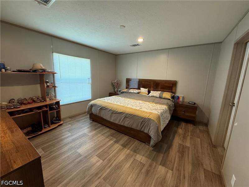 3 bedroom ManufacturedHome at 1550 Old Us Highway 27 265, Clewiston, Clewiston — photo 4