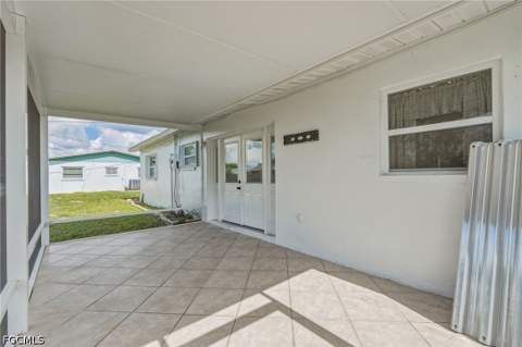 18186 Iris Rd, Fort Myers FL - photo 22 of 27