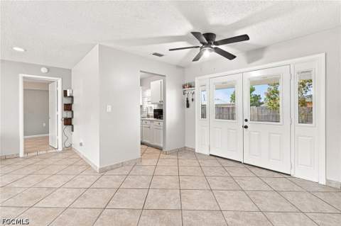 18186 Iris Rd, Fort Myers FL - photo 7 of 27