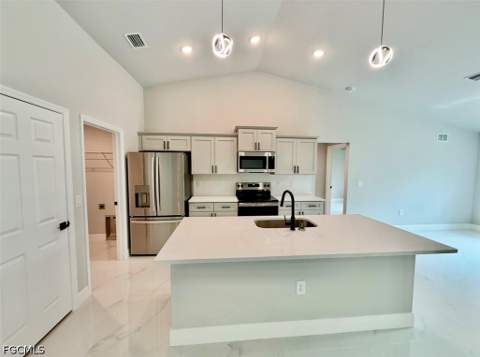 816 Michael Ave, Lehigh Acres FL - photo 14 of 31