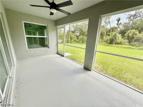 816 Michael Ave, Lehigh Acres FL - photo 7 of 31