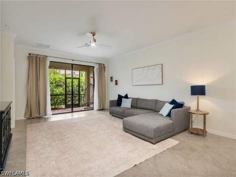 9157 Glenforest Dr, Naples FL - photo 8 of 33