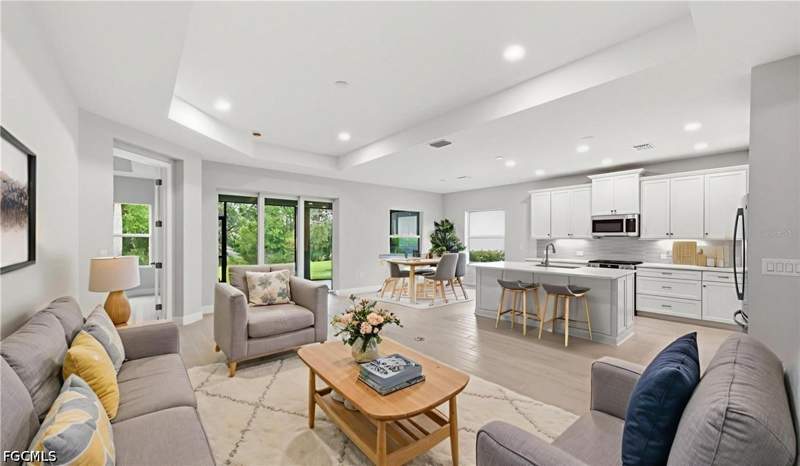 3 bedroom SingleFamilyResidence at 3075 Heritage Pines Dr, Heritage Preserve, Fort Myers — photo 3