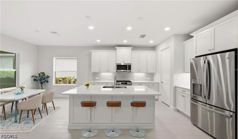 3 bedroom SingleFamilyResidence at 3075 Heritage Pines Dr, Heritage Preserve, Fort Myers — photo 4