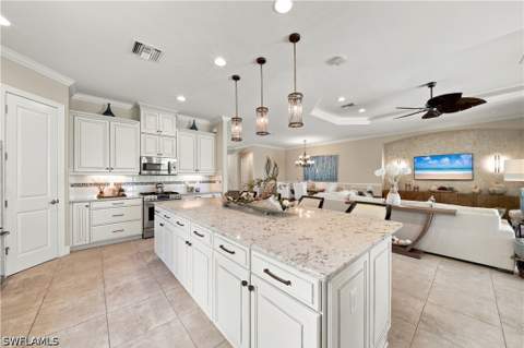 9256 Rialto Ln, Naples FL - photo 11 of 43